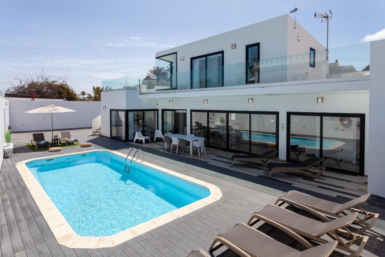 Villa Luxury Azul Private Pool And Bbq Corralejo By Holidays Home Eksteriør bilde
