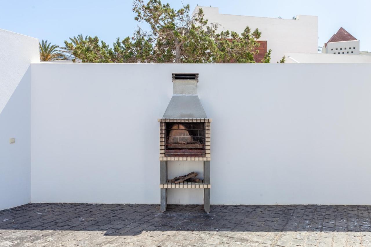 Villa Luxury Azul Private Pool And Bbq Corralejo By Holidays Home Eksteriør bilde